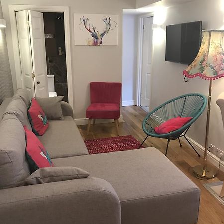 2 Bed, Ground Floor Bijou Georgian City Apartment Bath Eksteriør bilde
