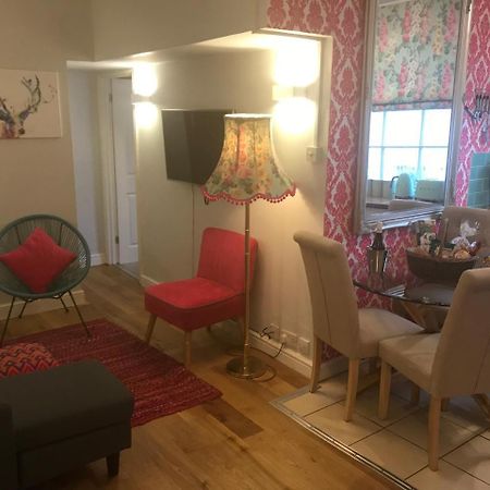 2 Bed, Ground Floor Bijou Georgian City Apartment Bath Eksteriør bilde