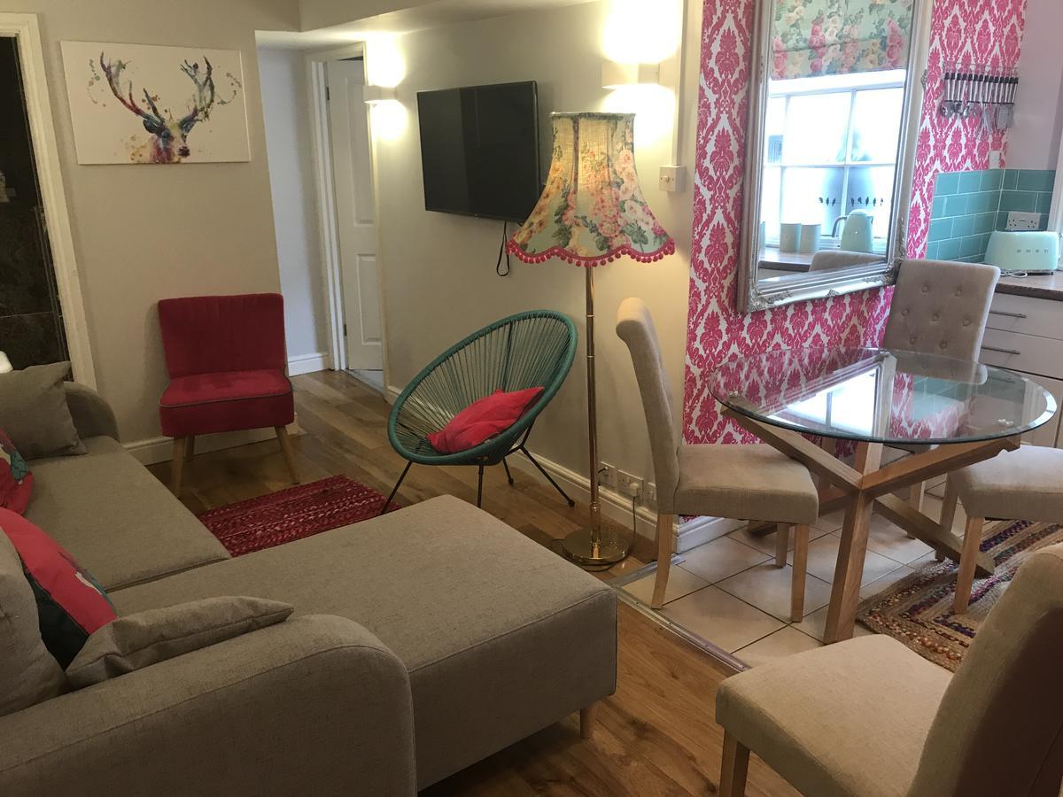 2 Bed, Ground Floor Bijou Georgian City Apartment Bath Eksteriør bilde