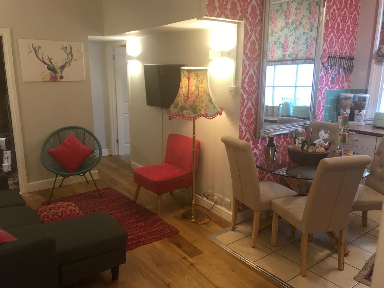 2 Bed, Ground Floor Bijou Georgian City Apartment Bath Eksteriør bilde